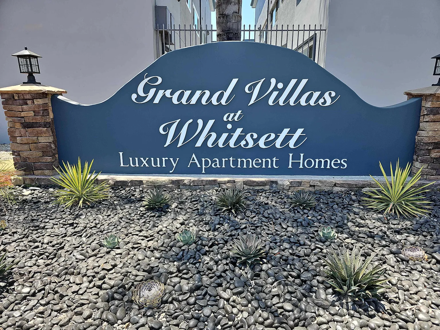 3 bed, $3,495 — Photo 2