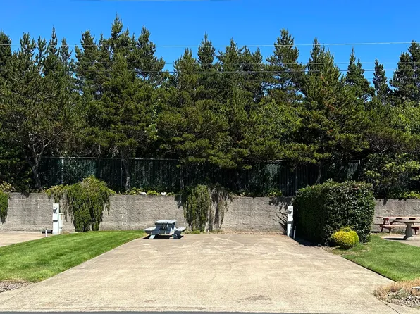 6225 N Coast Hwy Lot 248, Newport, OR 97365