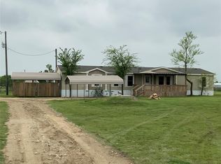 8900 Travis Rd, Sanger, TX 76266