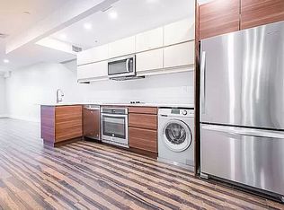 108 South St #4, New York, NY 10038
