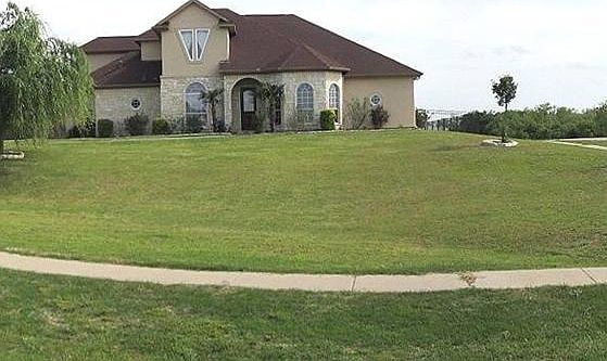 1st image of 2534 Hardwick Ln