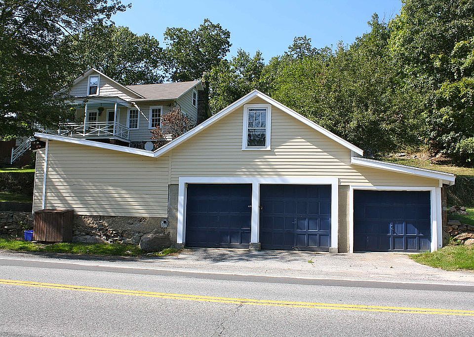 5 Car Garage