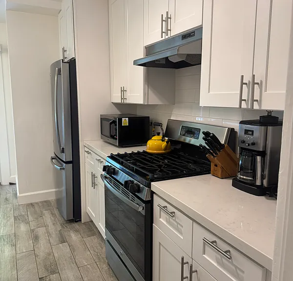 2141 Forest View Ave #2 — Photo 8