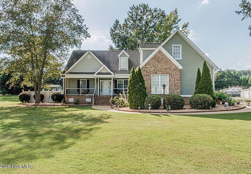 1st image of 8554 Forest Cove Road