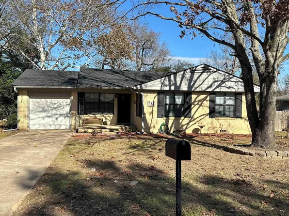 112 Sunny Ln, Athens, TX 75751