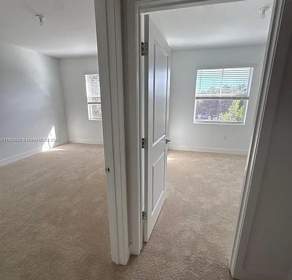 17108 SW 2nd Cir #TOWNHOUSE — Photo 8
