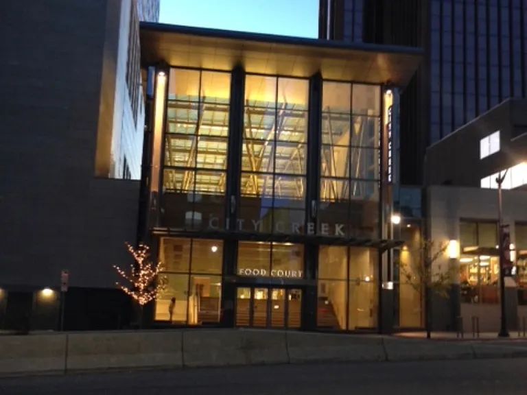 29 S State St — Photo 14