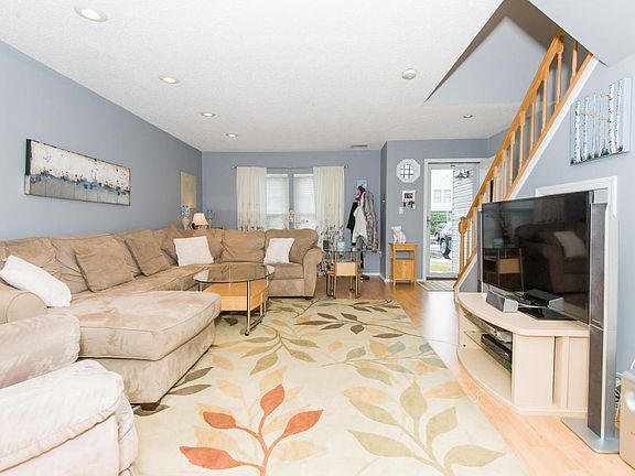 5th image of 114 Michele Way