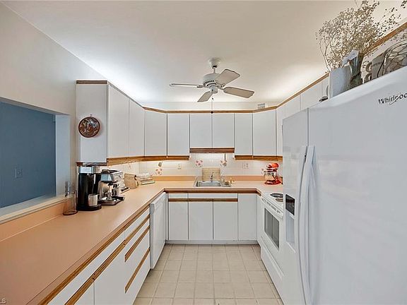 4th image of 1950 Gulf Shore BLVD N #204
