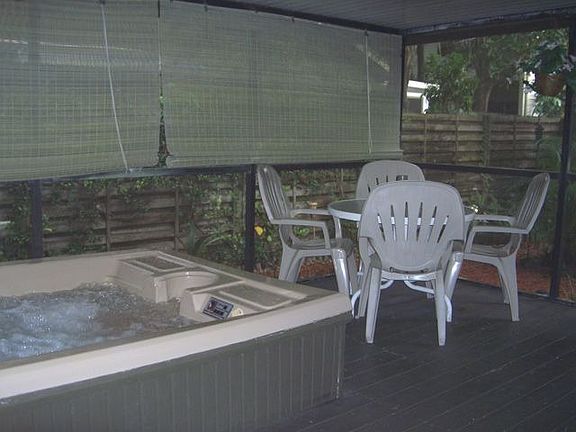 Screened Wood Deck 