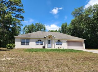 8012 N Keystone Dr, Citrus Springs, FL 34433