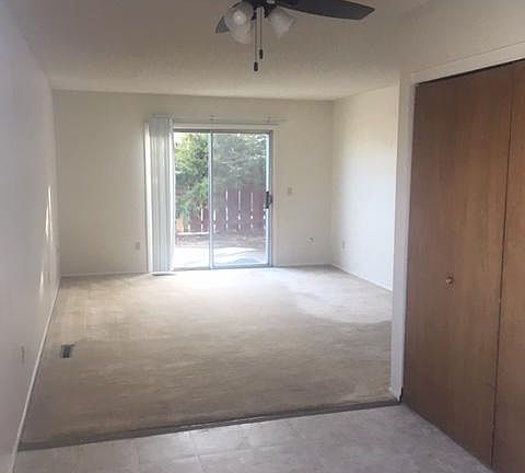 3rd image of 1502 Miles Ave APT 1