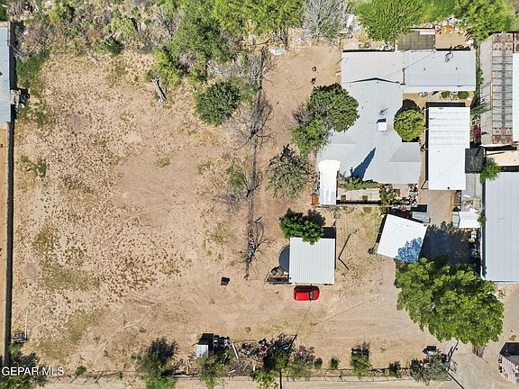 2nd image of 8109 Doniphan Dr