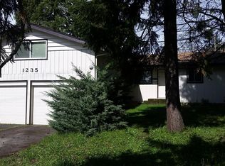 1235 E 30th Ave, Eugene, OR 97405