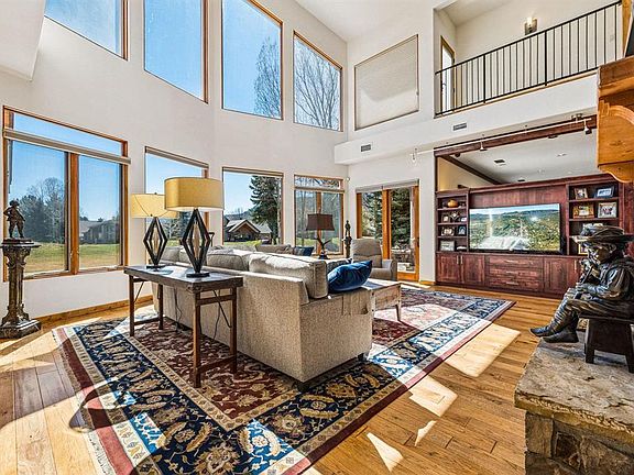 5th image of 764 N Dalton Ranch Road