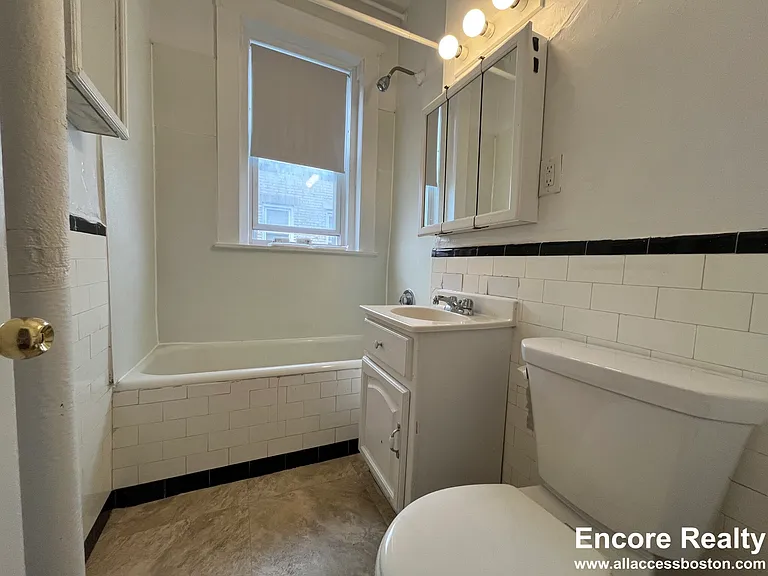 1688 Commonwealth Ave #3 — Photo 10