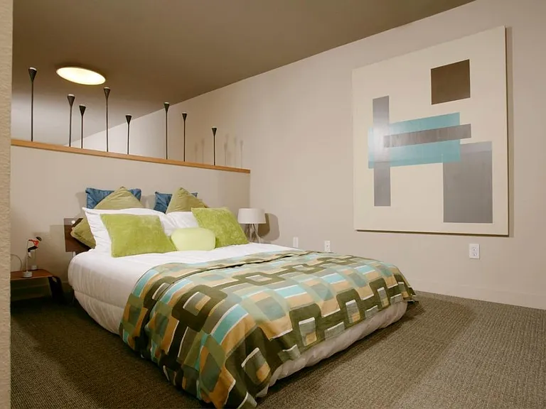 Bedroom loft