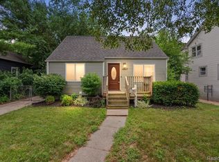 1657 W Troy Ave, Ferndale, MI 48220