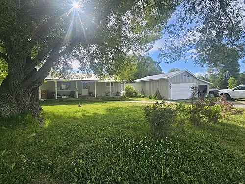 980 Wenzel Ln Photo 1