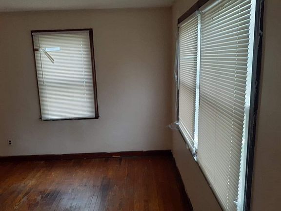 5th image of 1130 E 22nd Ave