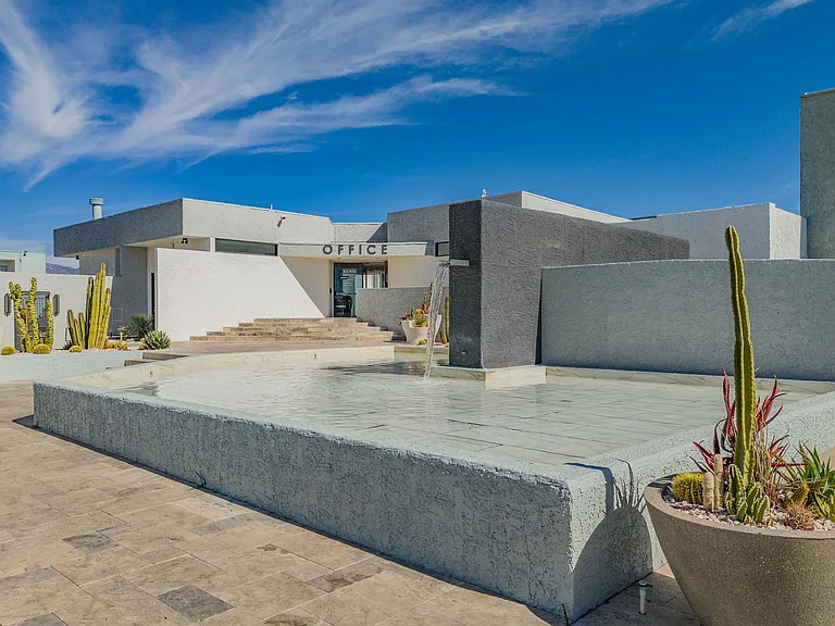 Echo Luxury Apartments — Photo 16