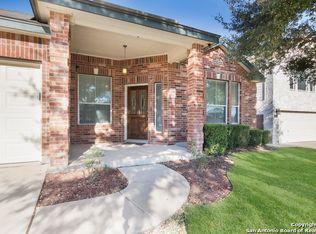 8415 Feather Trl, Helotes, TX 78023