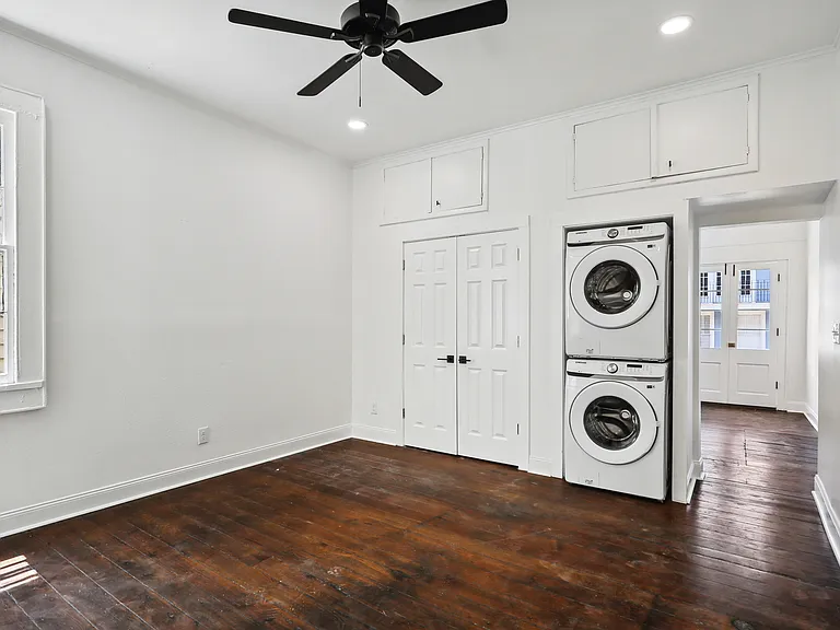3115 Marais St — Photo 3