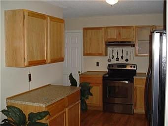 5th image of 11819 Delmar St
