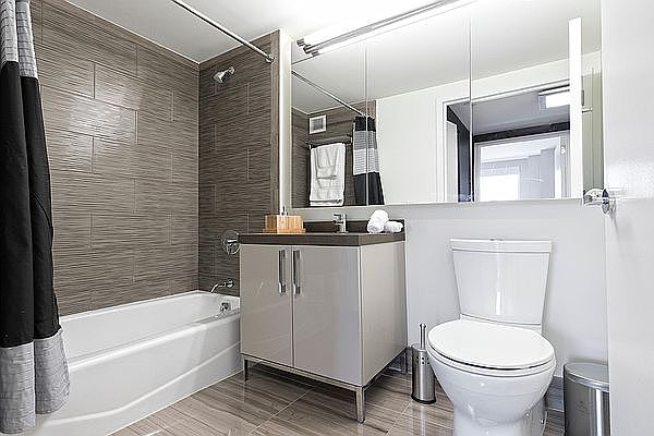 1st image of 450 W 42nd St APT 30J
