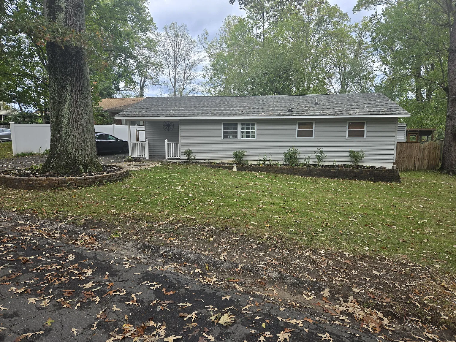 2 bed, 984 sqft, $2,500 — Photo 1