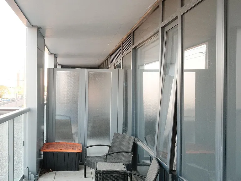 7950 Bathurst St #313 — Photo 14