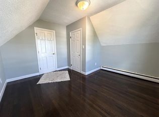 18 Dana St #1, Somerville, MA 02145