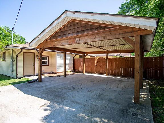 5th image of 311 N Friou St