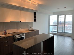 31 Tippett Rd #559, Toronto, ON M3H 0C8