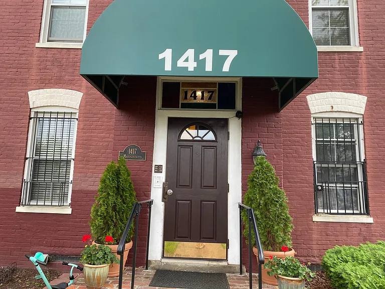 1417 Massachusetts Ave SE #6 — Photo 27