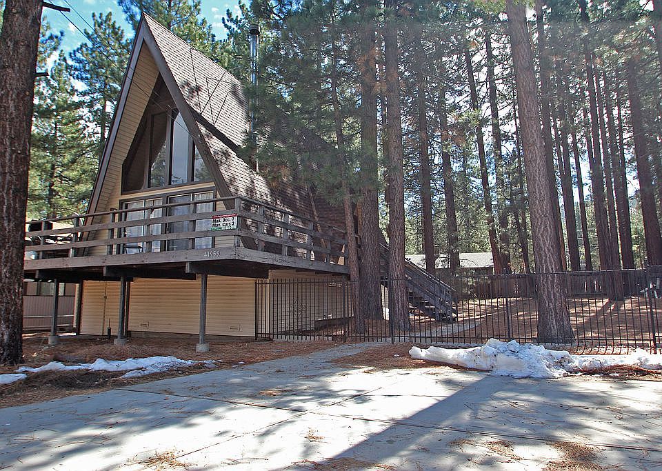 1st image of 41959 Brownie Ln
