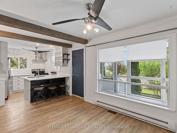 4th image of 164 Harbour St