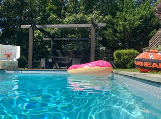 13 Great Circle Rd, Shelter Island, NY 11964