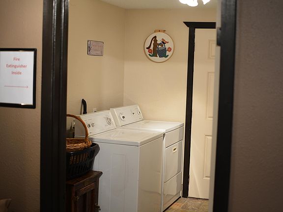 5th image of 1125 W Aeroplane Blvd