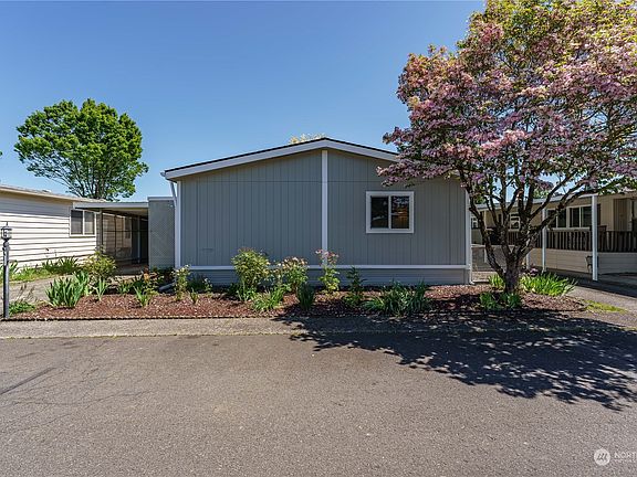 2nd image of 15411 SE Mill Plain Boulevard #A15
