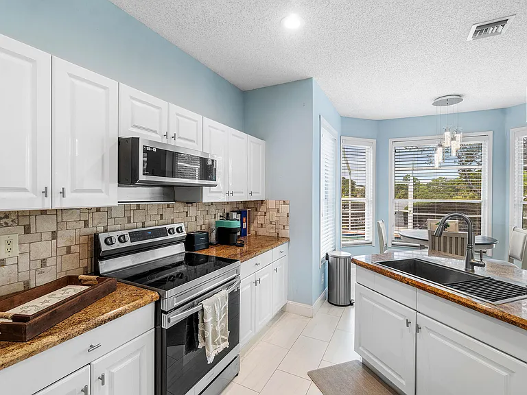 4180 Manor Forest Trl — Photo 12