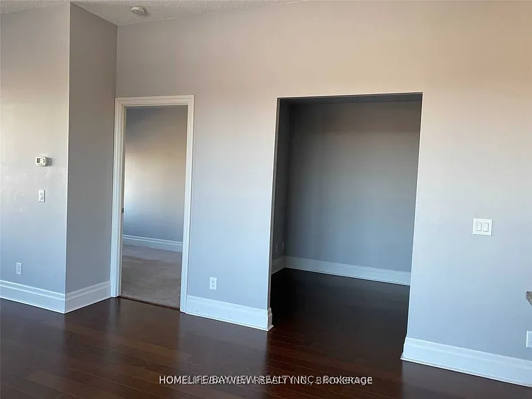 111 Upper Duke Cres #1007 — Photo 11