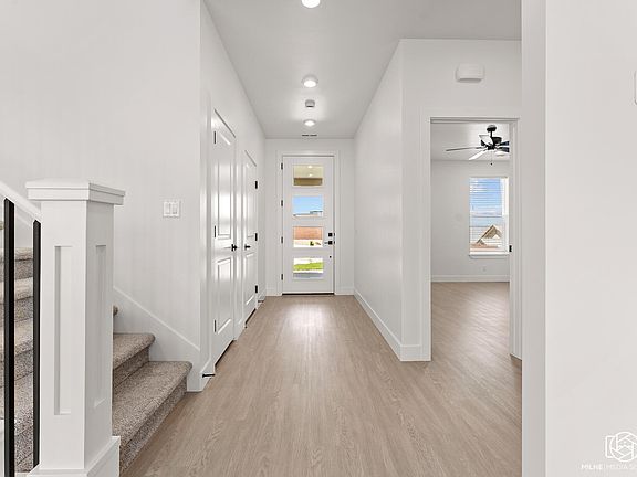 4th image of 643 S Lesina Heights Dr