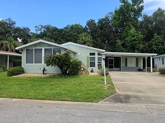 2nd image of 10 Winthrop Ln