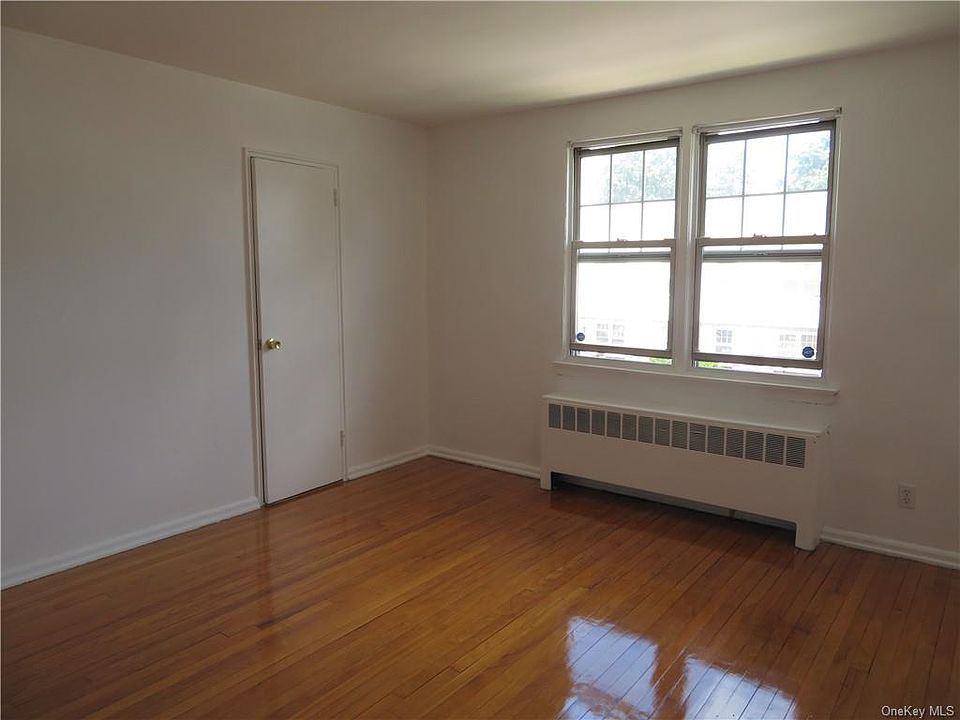 1st image of 101 Carpenter Ave APT E2