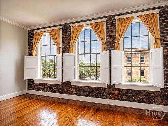 2nd image of 321 W Broughton Street #8