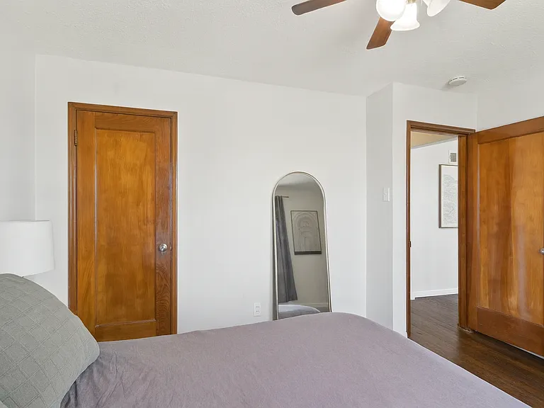 6818 Vernon Ave — Photo 14