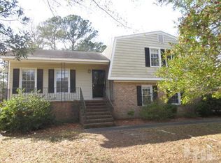 701 Brunswick Pl SE, Leland, NC 28451