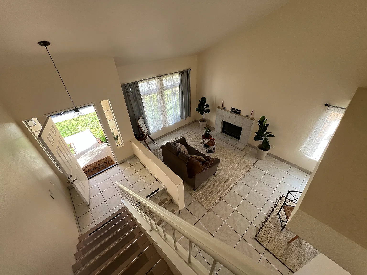 3 bed, 1500 sqft, $900 — Photo 3
