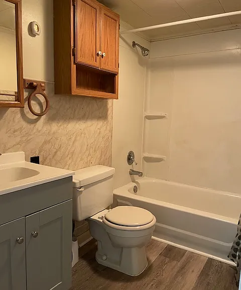 1509 W Main St — Photo 5